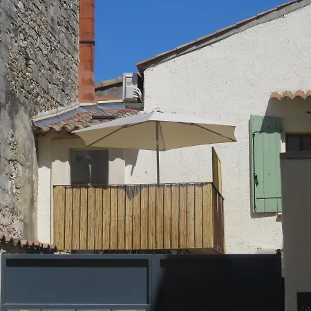 Centre Historique Avec Terrasse Au Porte De La Camargue